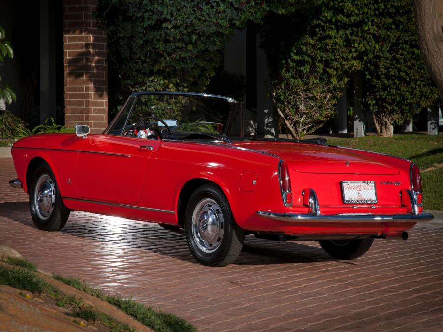  Fiat 1500 Cabriolet 1963 года  (фото 5 из 10)